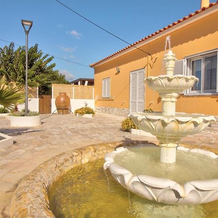 Amadeus Villa Монкарапашо Екстериор снимка
