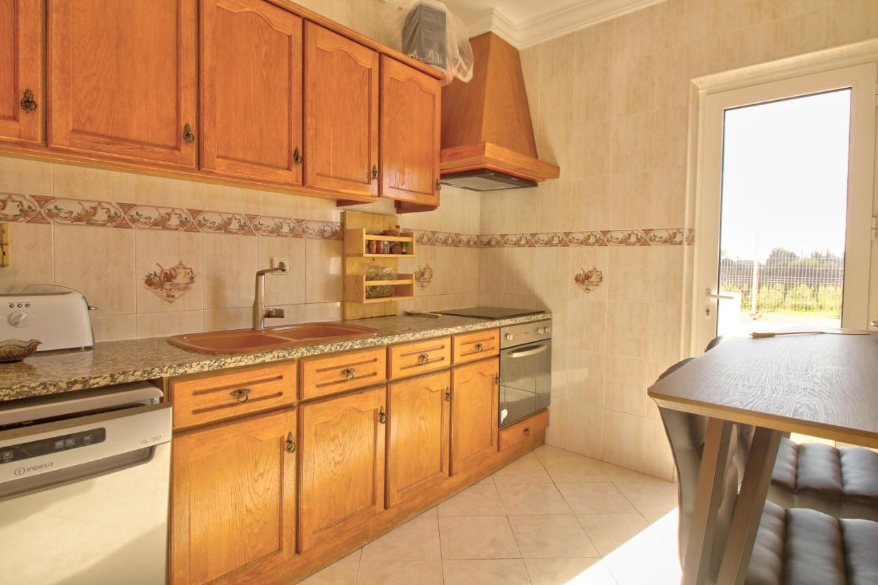 Amadeus Villa Монкарапашо Екстериор снимка